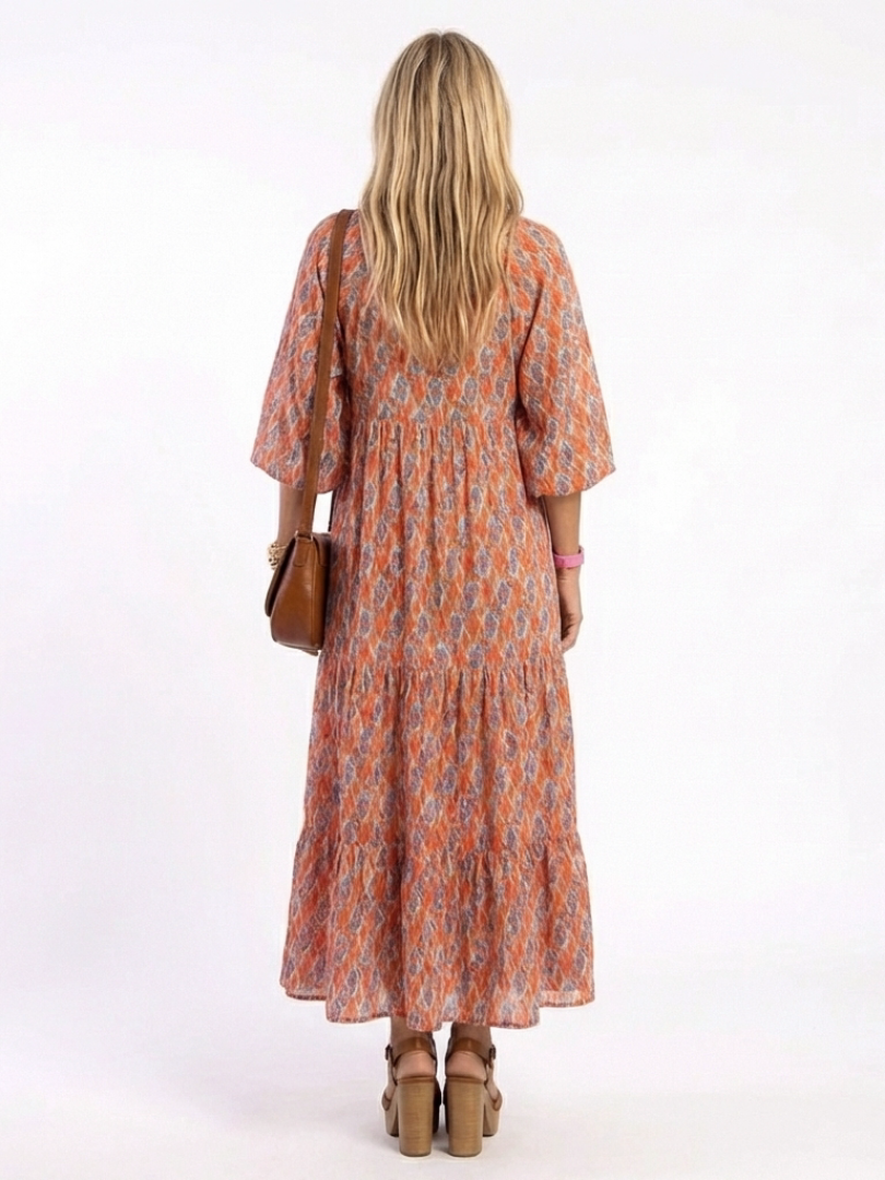 Amara | Abito Midi Geometrico con Scollo a V a Strati