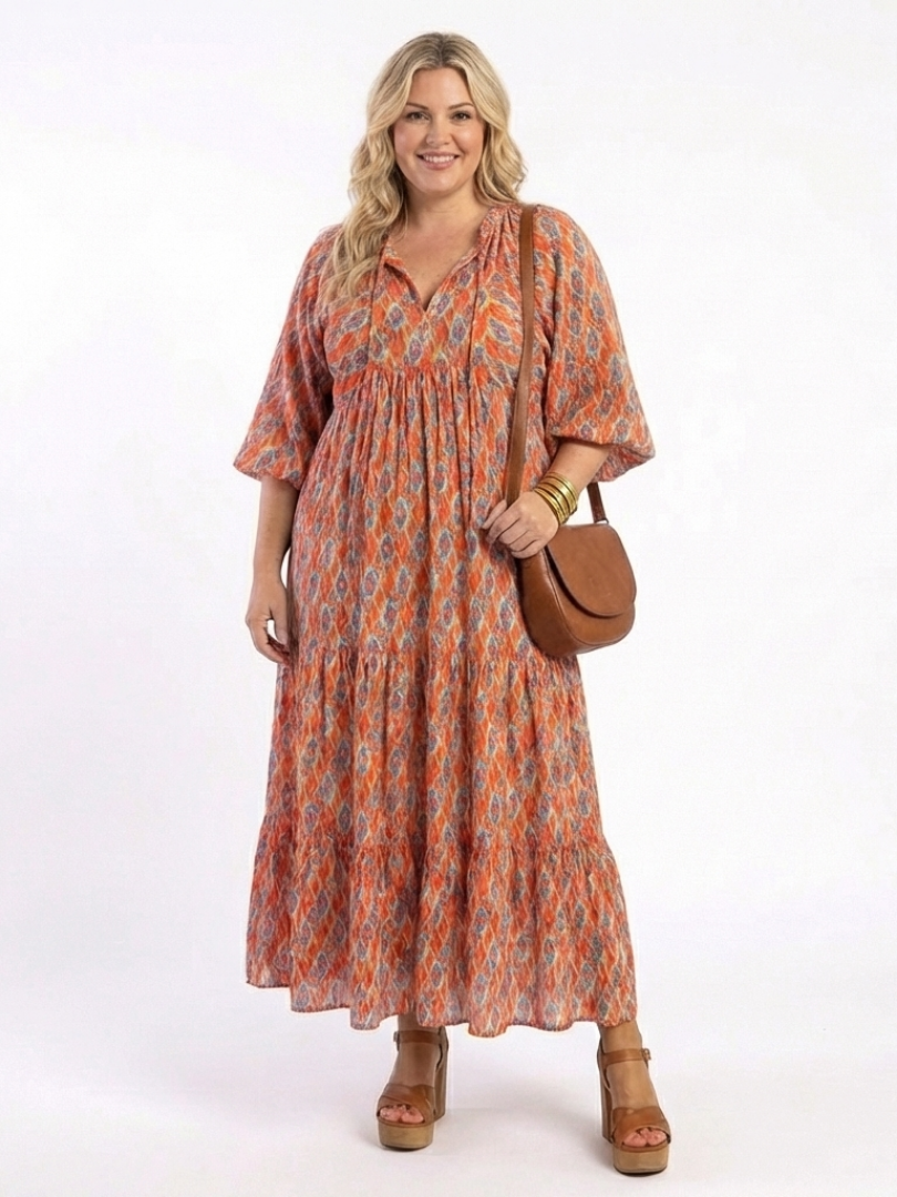 Amara | Abito Midi Geometrico con Scollo a V a Strati