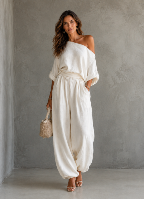 Eleonora | Set elegante monospalla due pezzi