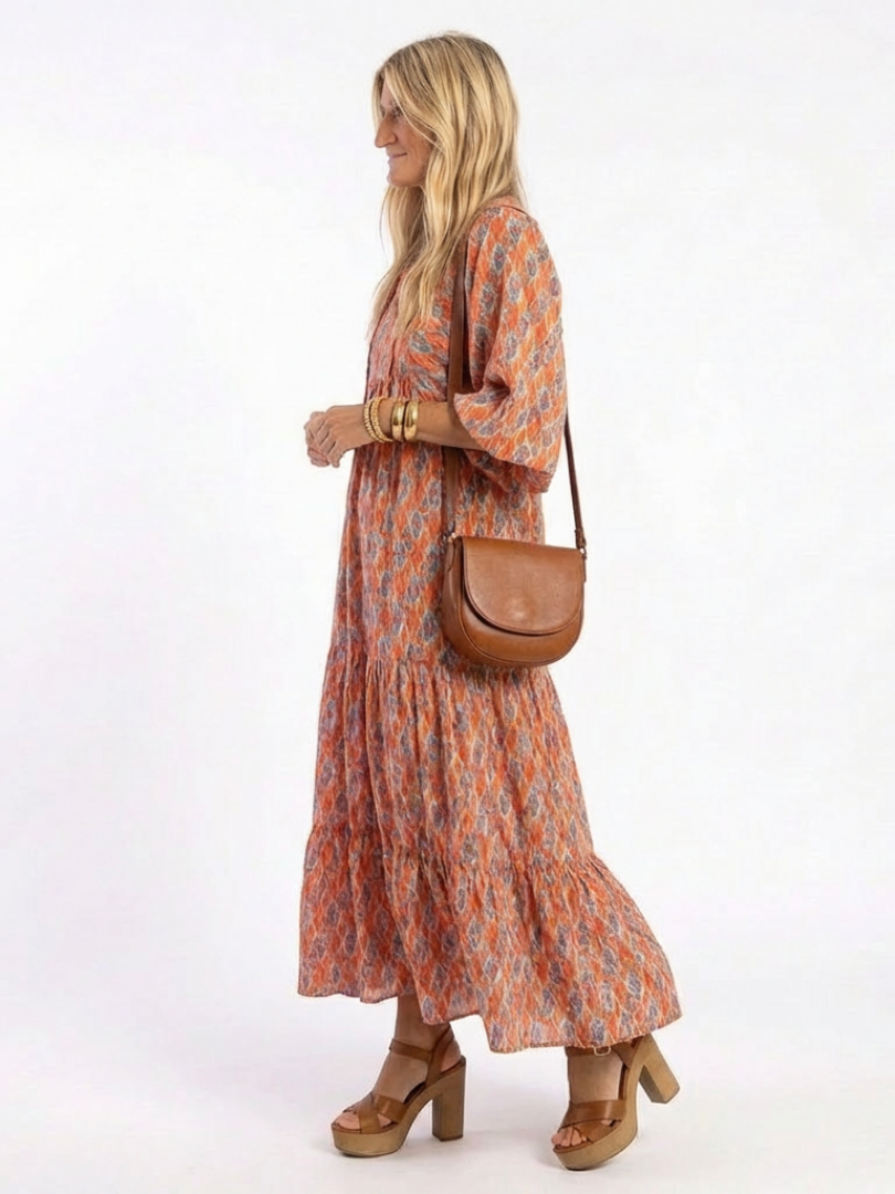 Amara | Abito Midi Geometrico con Scollo a V a Strati